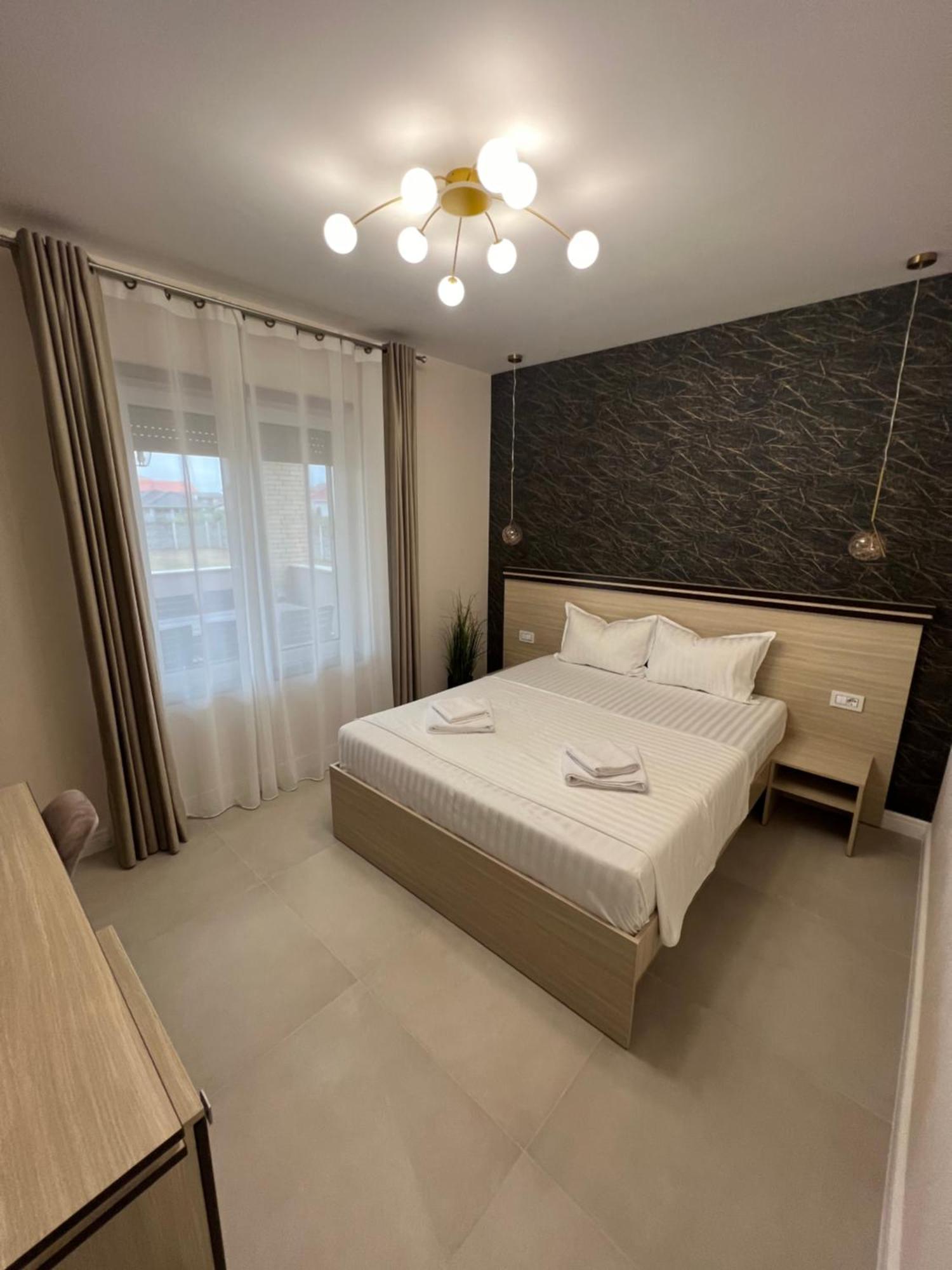 Pensiunea Villa D'Amici Mosnita Noua Buitenkant foto